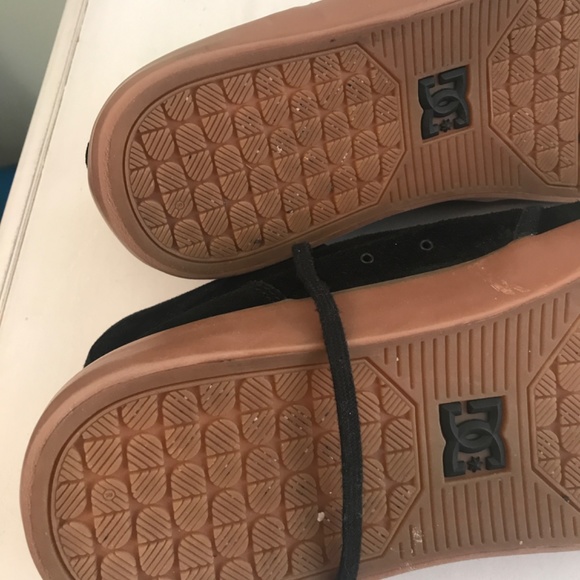 DC black suede skateboard shoes - Picture 14 of 16